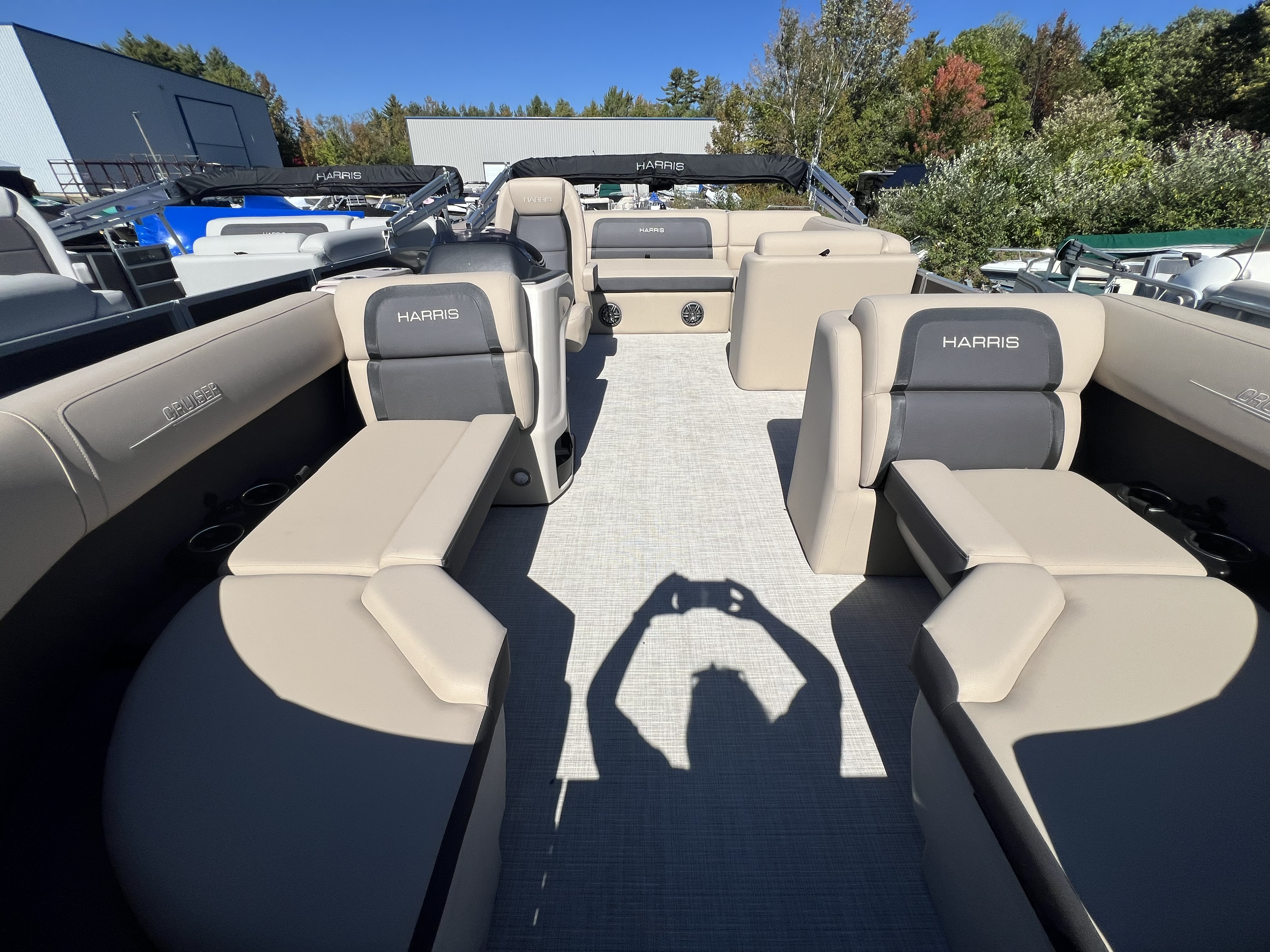 2025 Harris Cruiser 210 CS with 60HP Mercury - Photo 10